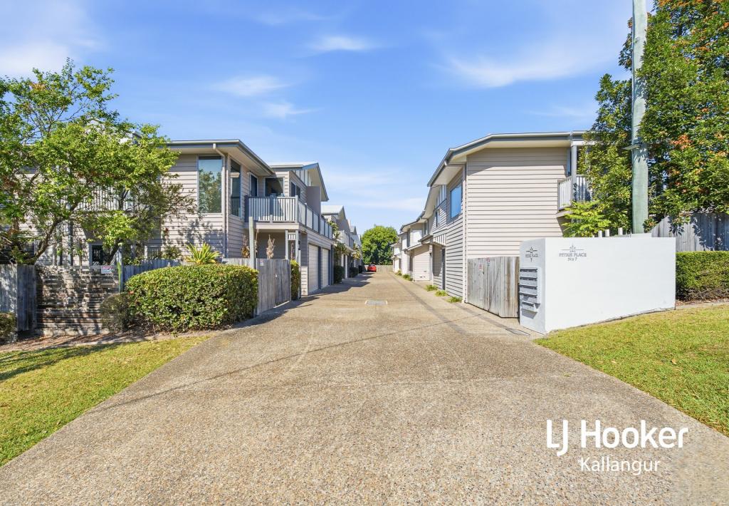 2/7 Young St, Petrie, QLD 4502