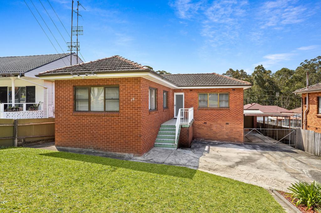 14 Beatus St, Unanderra, NSW 2526