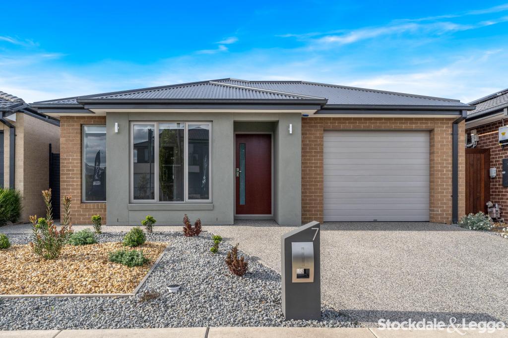 7 Warrnambool St, Donnybrook, VIC 3064