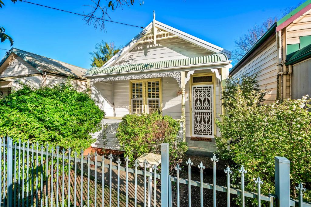 7 O'Hara St, Maryville, NSW 2293
