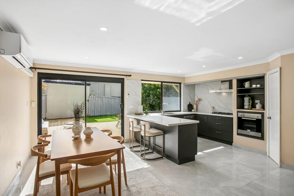 28 Mount Henry Rd, Salter Point, WA 6152