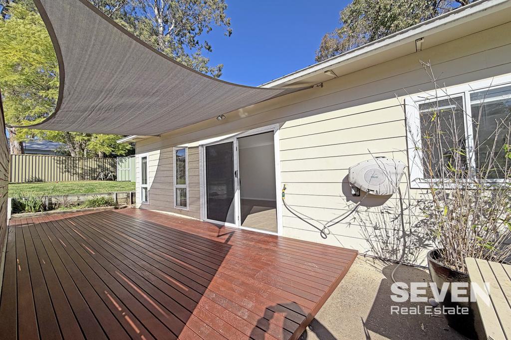 12A BURRABOGEE RD, PENDLE HILL, NSW 2145
