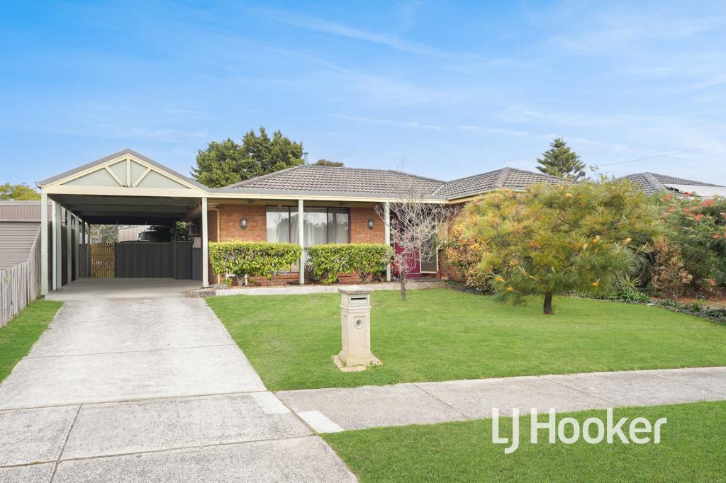 6 Ivan Cres, Hampton Park, VIC 3976