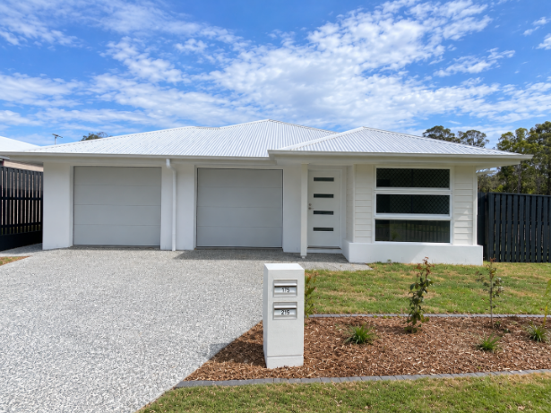 2/5 FENCHURCH PL, JOYNER, QLD 4500