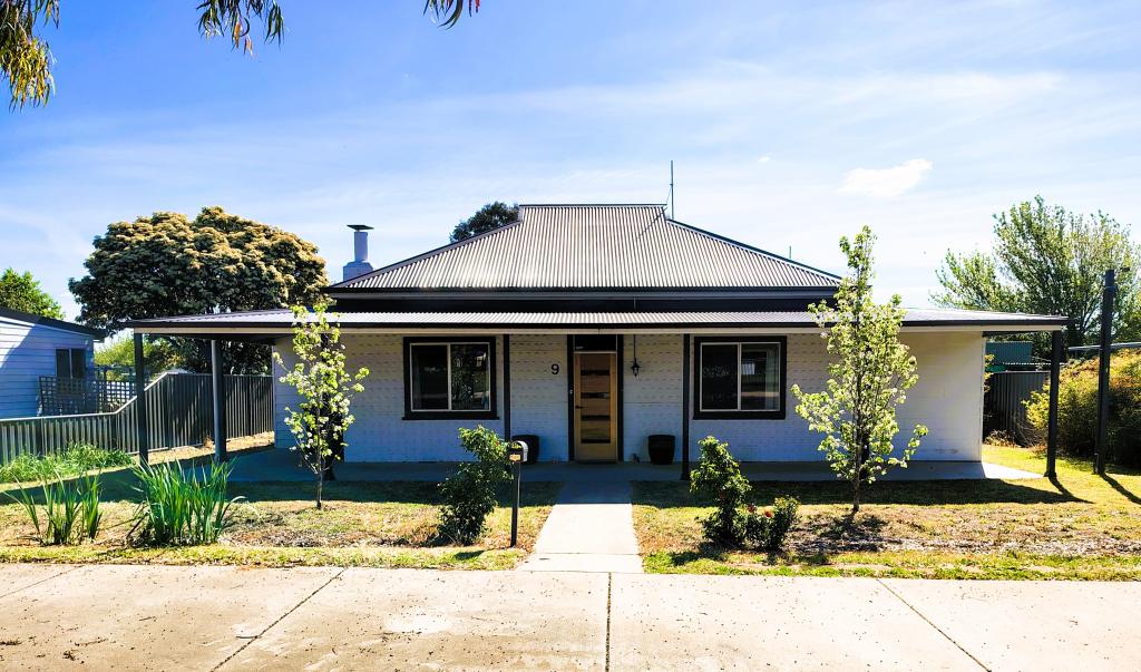 9 Warraderry St, Grenfell, NSW 2810