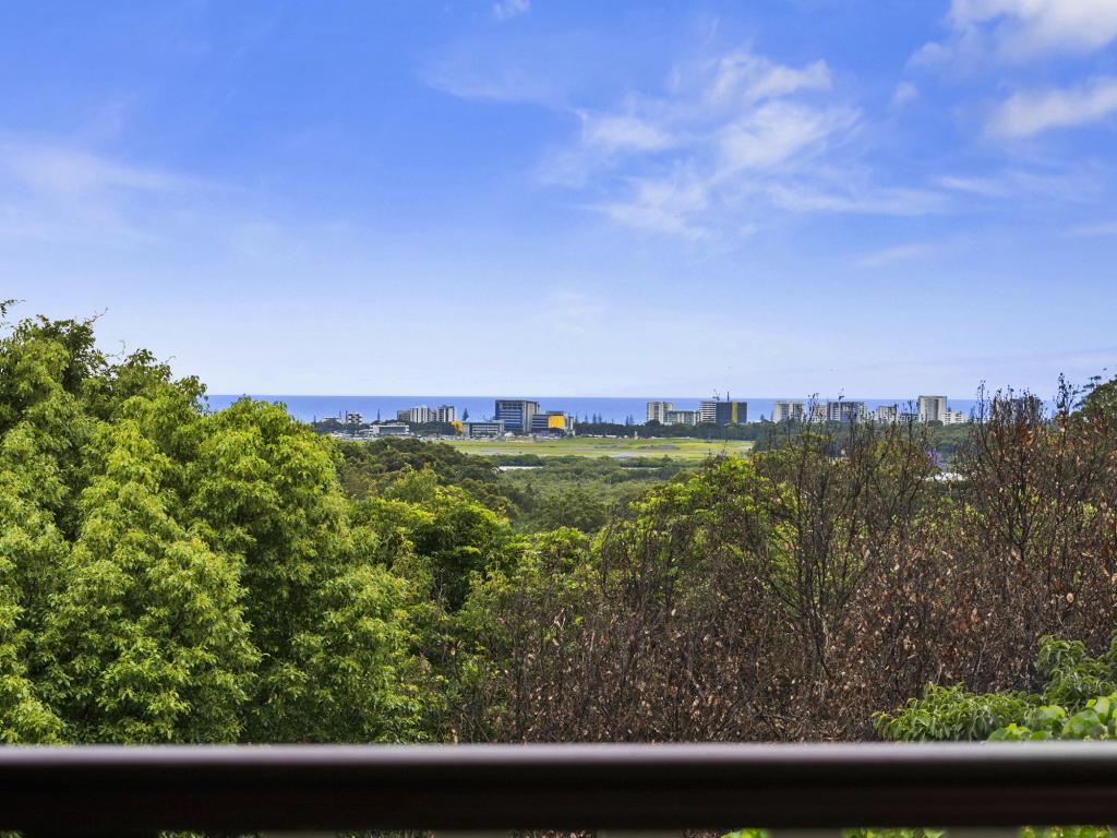 21 Benson St, Tweed Heads West, NSW 2485