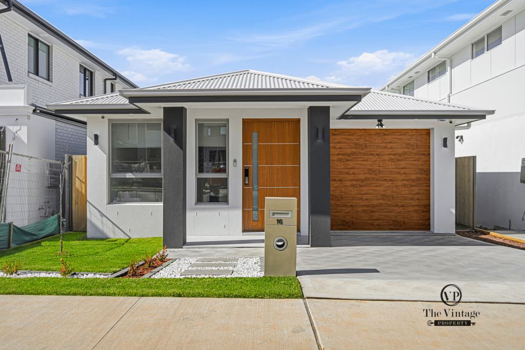 16 Bass St, Oran Park, NSW 2570