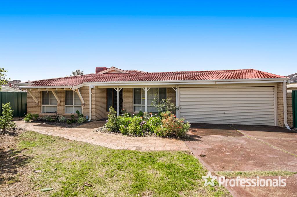 8 PEACOCK GRN, BALLAJURA, WA 6066