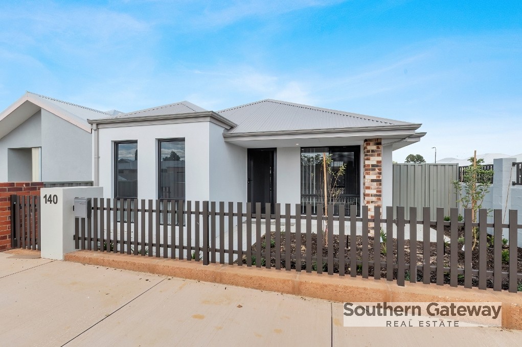 140 Mead St, Byford, WA 6122