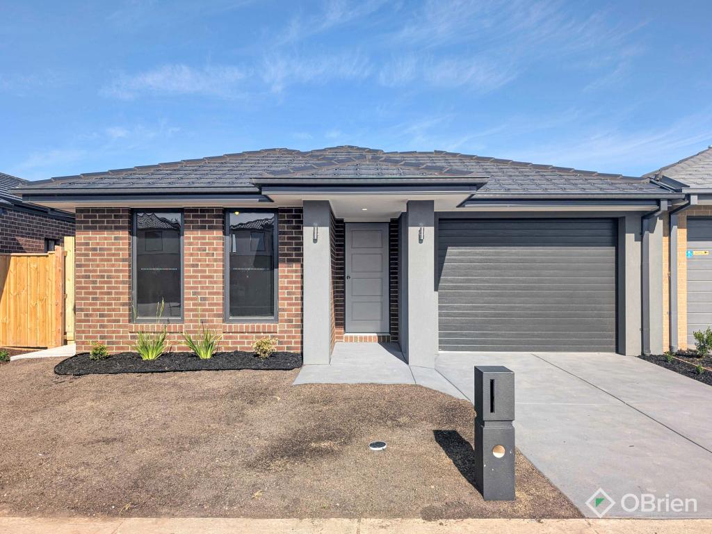 14 Banyalla Dr, Officer, VIC 3809