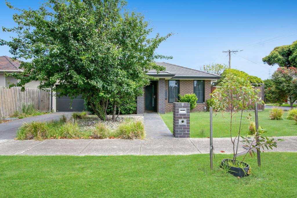 1 Mountbatten Ct, Reservoir, VIC 3073