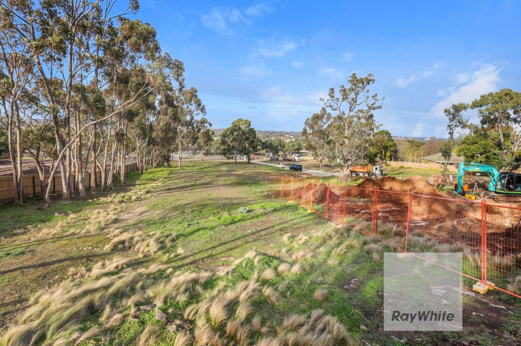 6 Grandeur Ct, Greenvale, VIC 3059