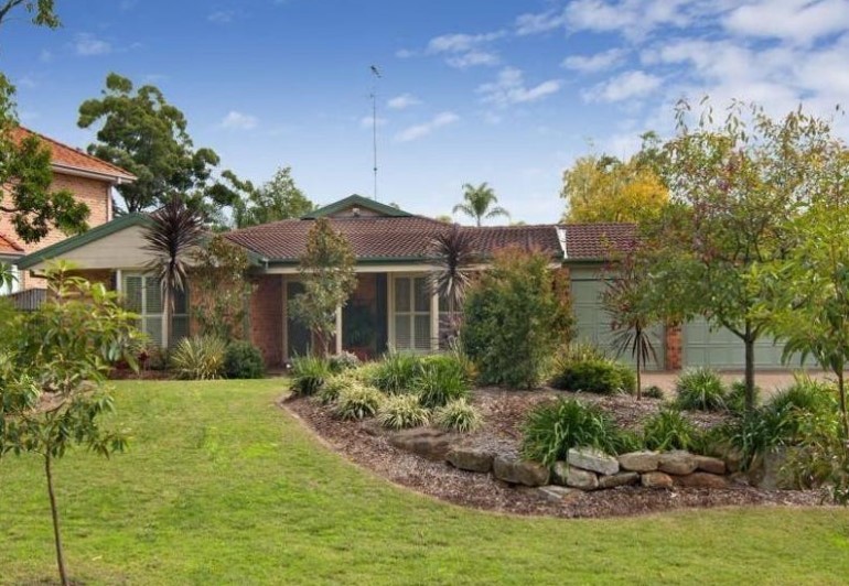 30 Excalibur Ave, Castle Hill, NSW 2154