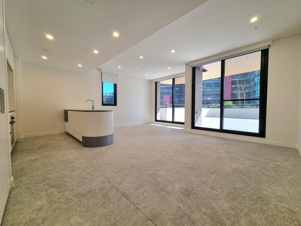 207/8 Sanctuary Bvd, Wentworth Point, NSW 2127