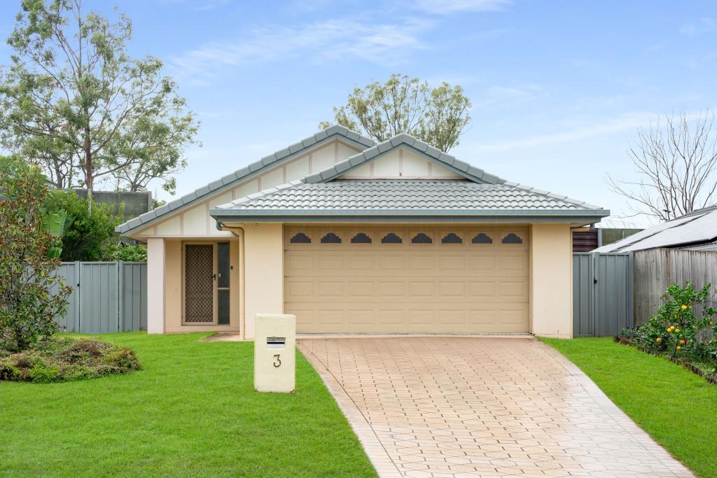 3 Meadowbank Ct, Calamvale, QLD 4116