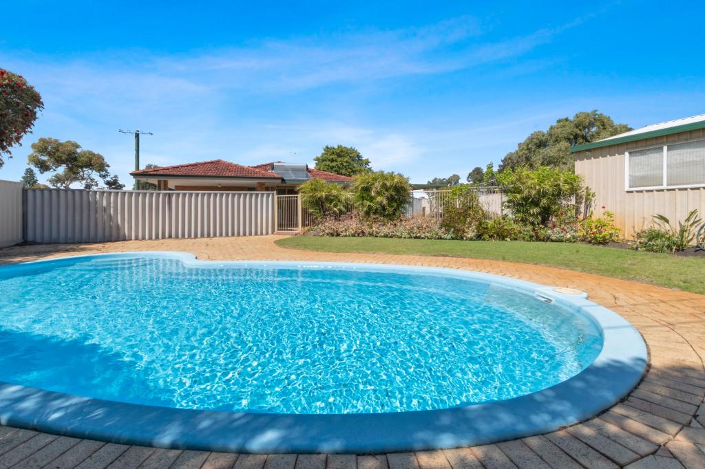 11 Dargin Way, Rockingham, WA 6168