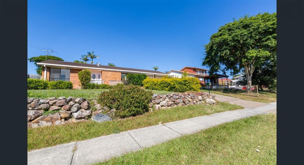 299 Winstanley St, Carindale, QLD 4152