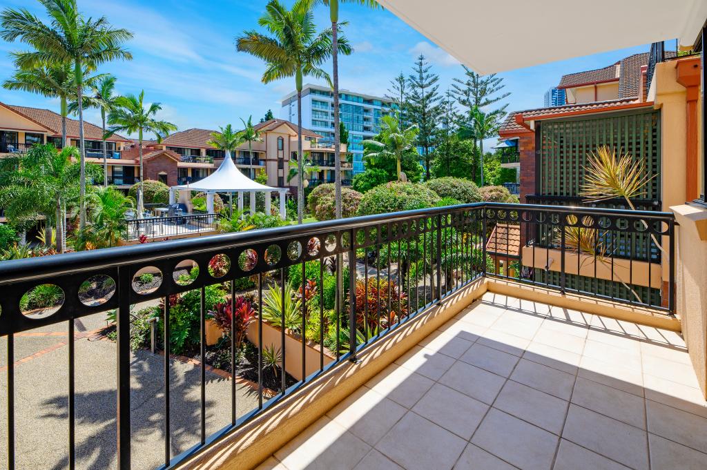 24/3-7 Eady Ave, Broadbeach Waters, QLD 4218