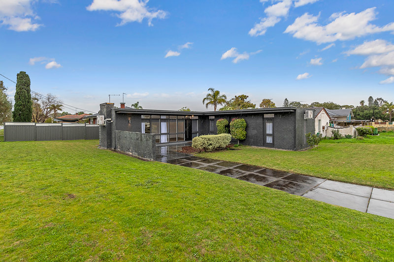 16 Centaurus St, Rockingham, WA 6168