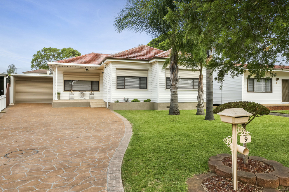 9 Milford Ave, Panania, NSW 2213