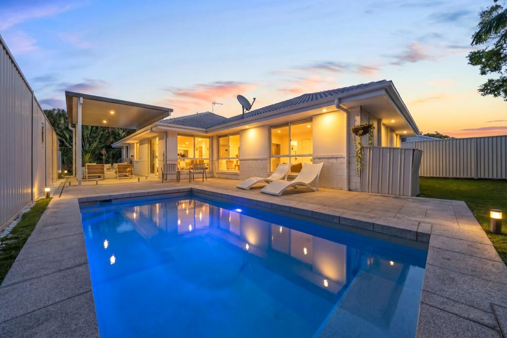 82 Harrier Dr, Burleigh Waters, QLD 4220