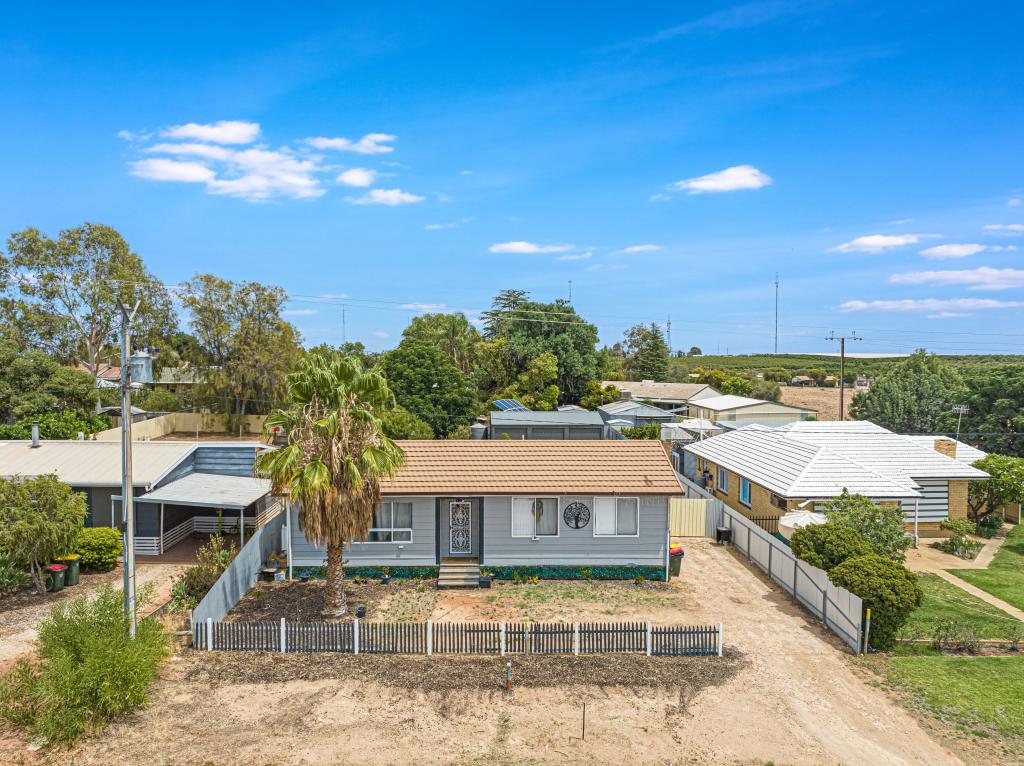 4 Isaacson St, Golden Heights, SA 5322