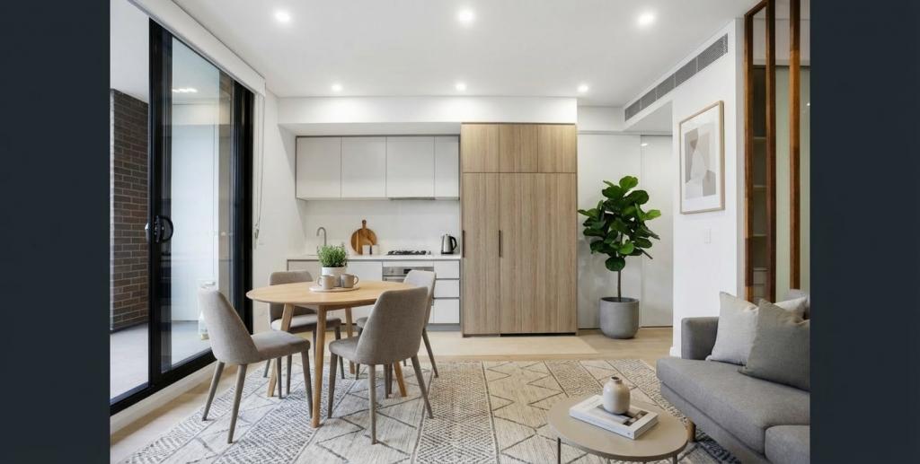 732/3 Maple Tree Rd, Westmead, NSW 2145