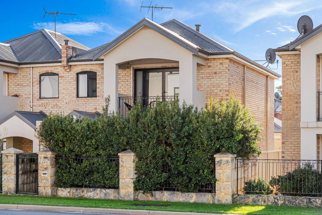 21/9 Healy Rd, Hamilton Hill, WA 6163