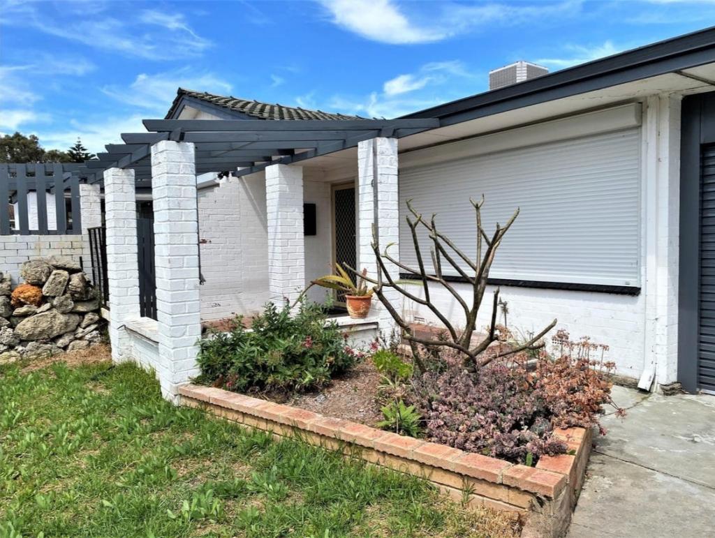 20 MENSA CL, ROCKINGHAM, WA 6168