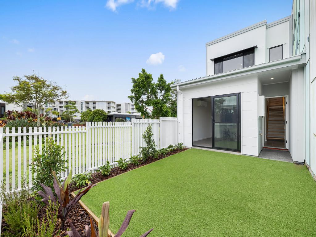 27 Leslie Cres, Baringa, QLD 4551