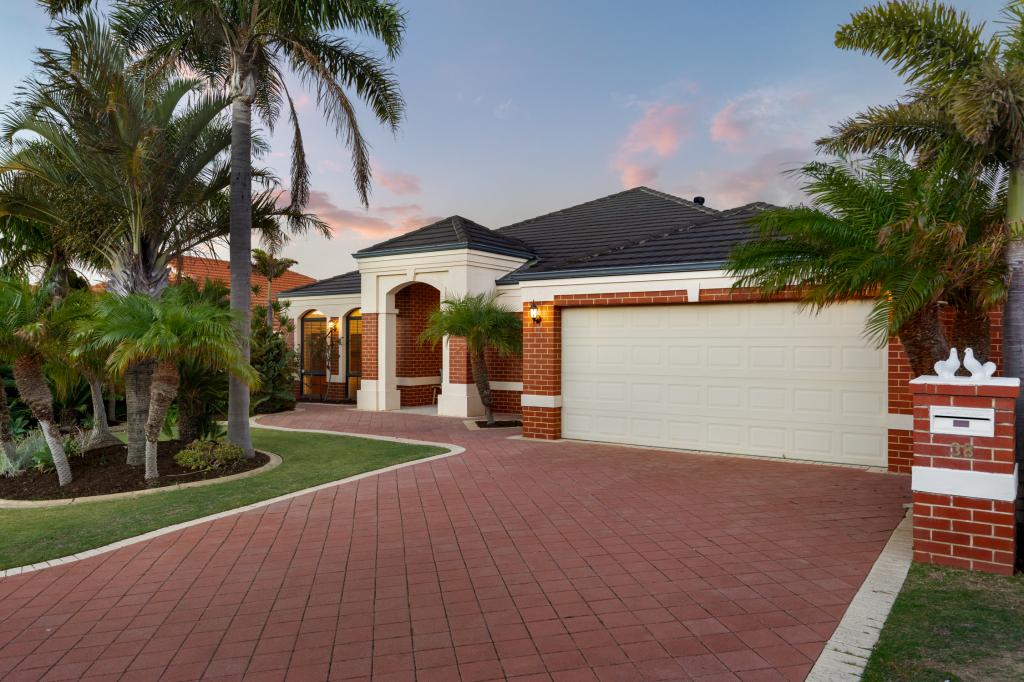 38 Quincy Loop, Iluka, WA 6028