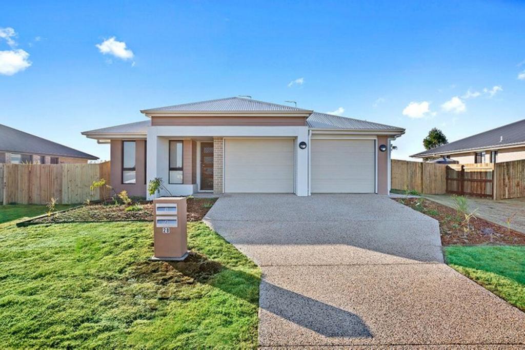 2/28 Magpie Dr, Cambooya, QLD 4358