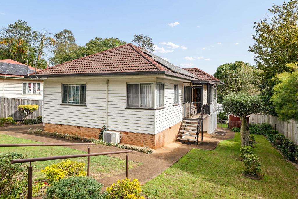 163 Fingal St, Tarragindi, QLD 4121