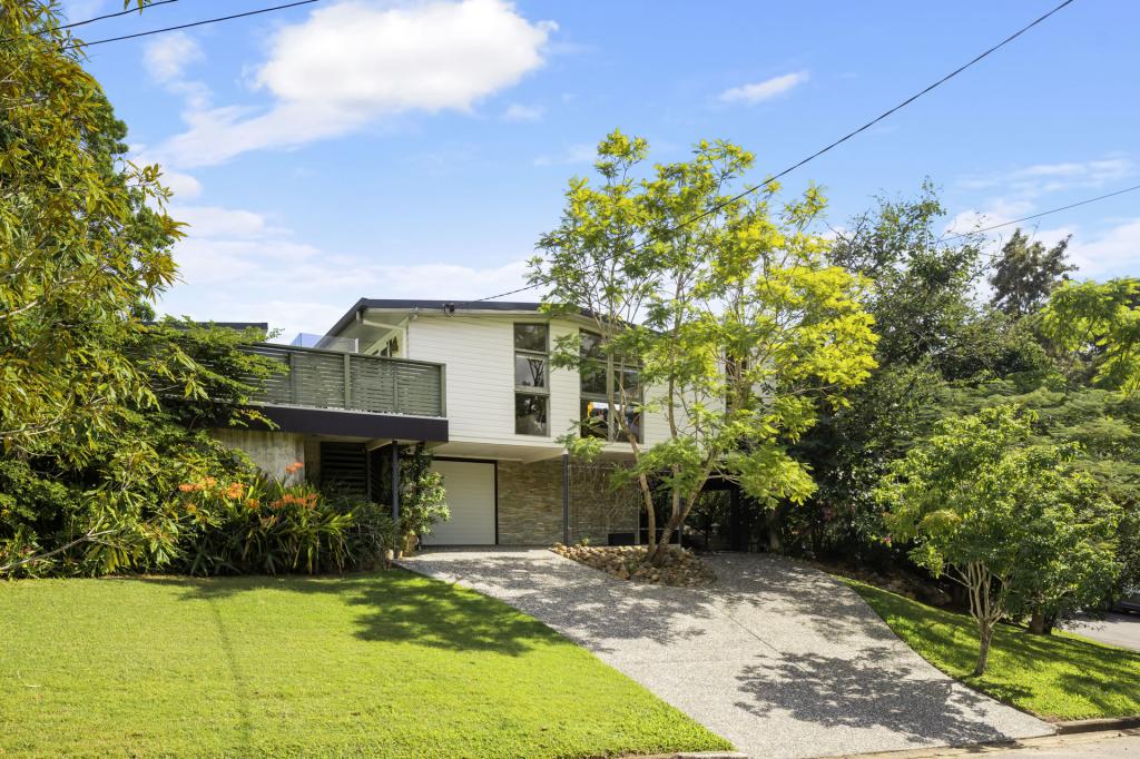 15 Fairholme St, Kenmore, QLD 4069