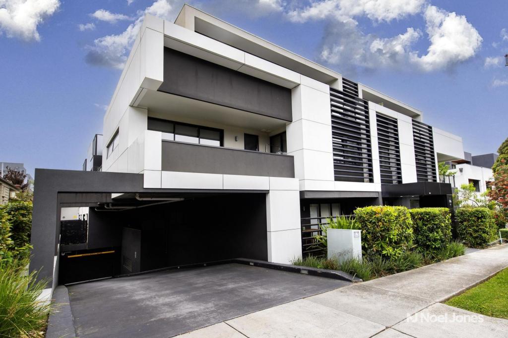 202/5 Browns Ave, Ringwood, VIC 3134