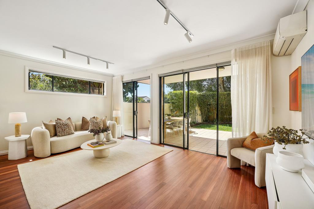 2/104 Beach Rd, Bondi Beach, NSW 2026