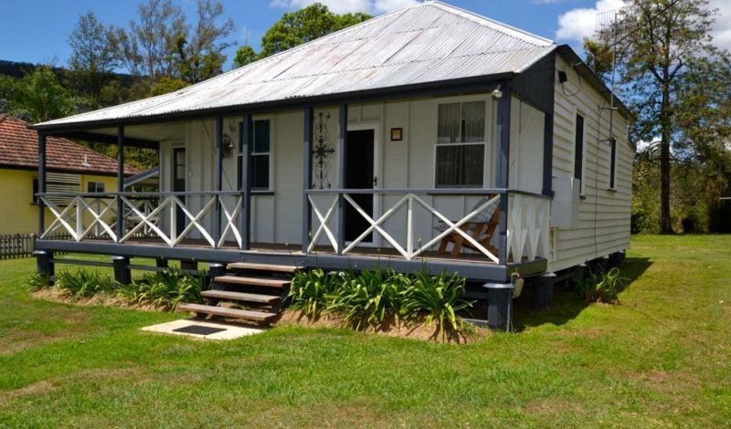 64 East St, Esk, QLD 4312