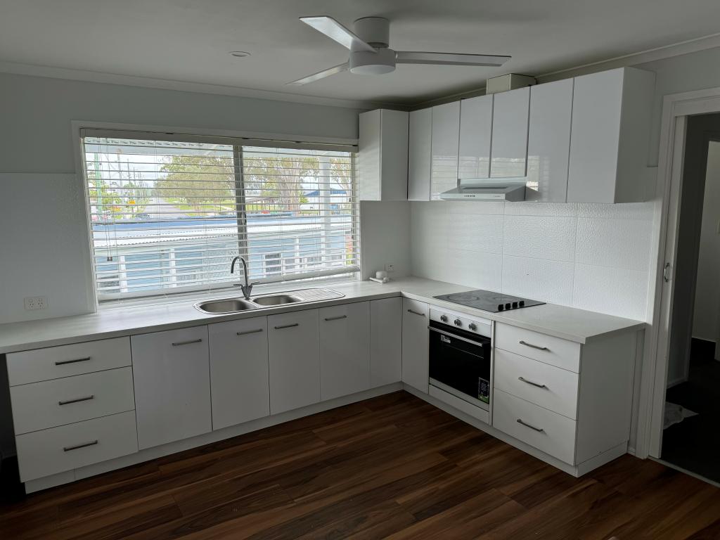 1b/108 Esplanade, Toorbul, QLD 4510