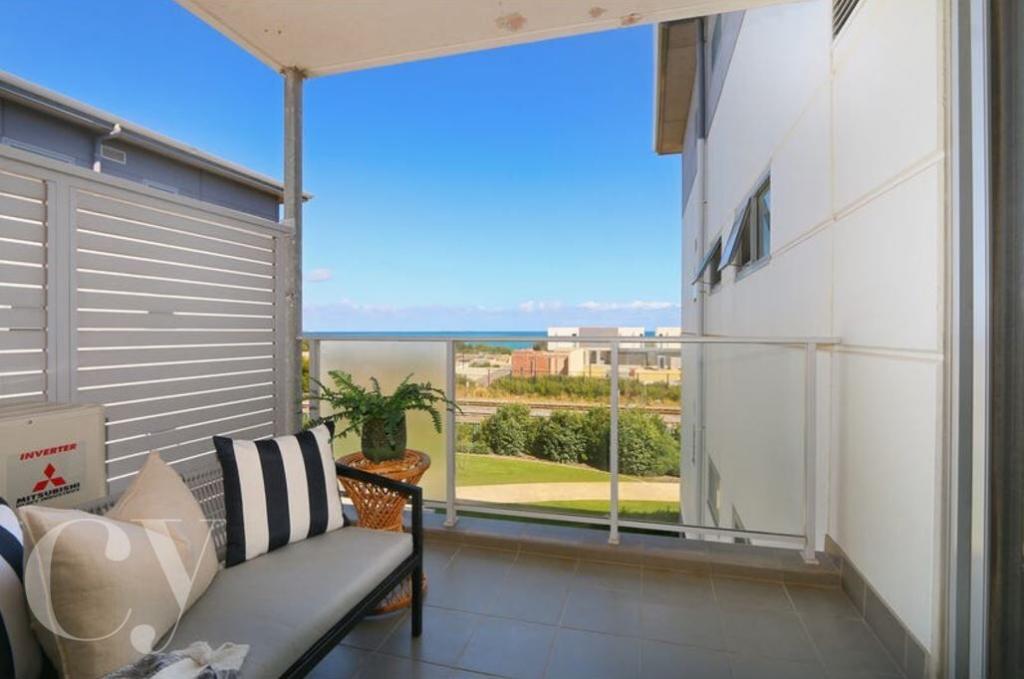 29/25 O'Connor Cl, North Coogee, WA 6163