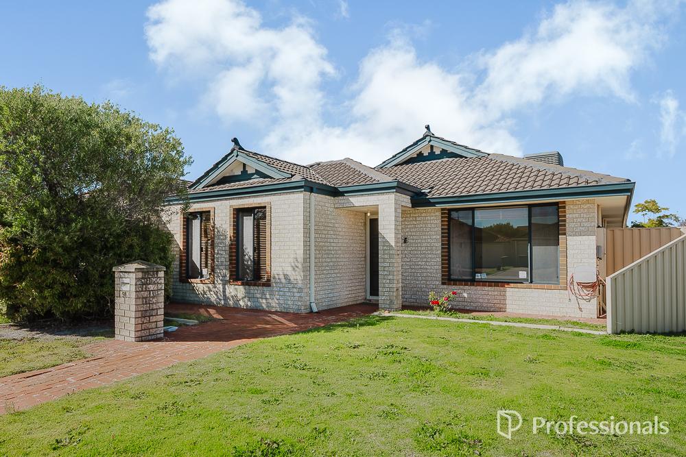 54 BOARDMAN RD, CANNING VALE, WA 6155