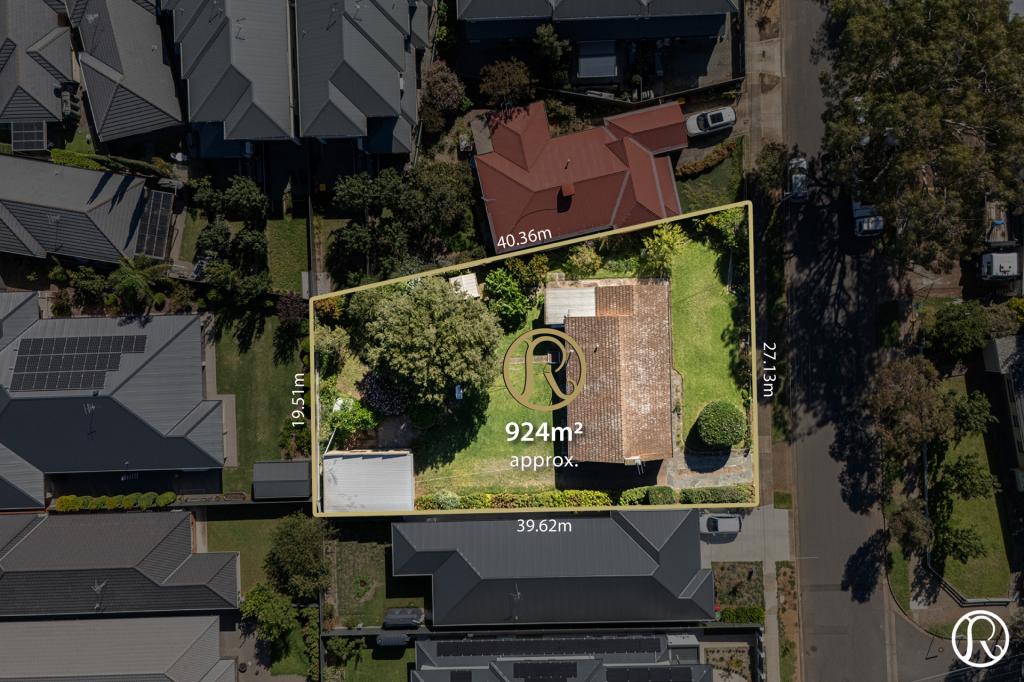 2 Sweetwater St, Seacombe Gardens, SA 5047