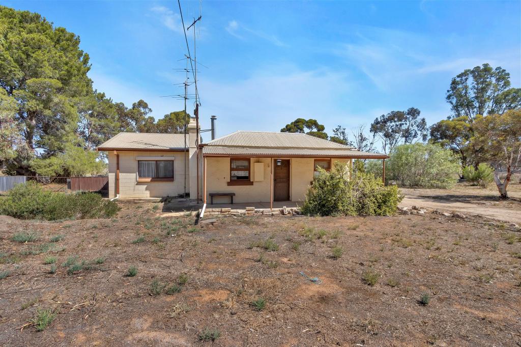 46 Railway Tce, Balaklava, SA 5461