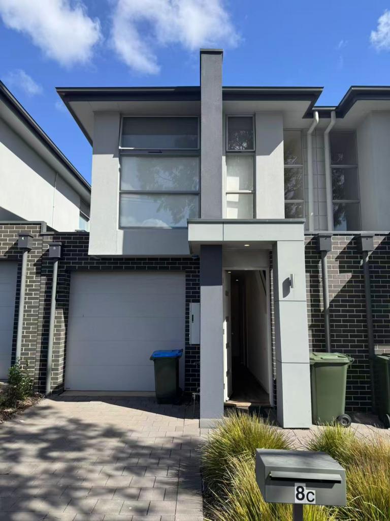 8c Denmead Ave, Campbelltown, SA 5074