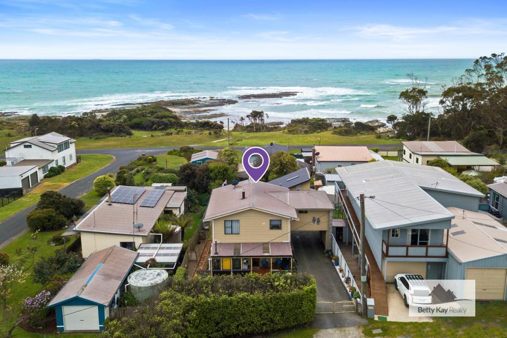 1 Shoobridge St, Crayfish Creek, TAS 7321