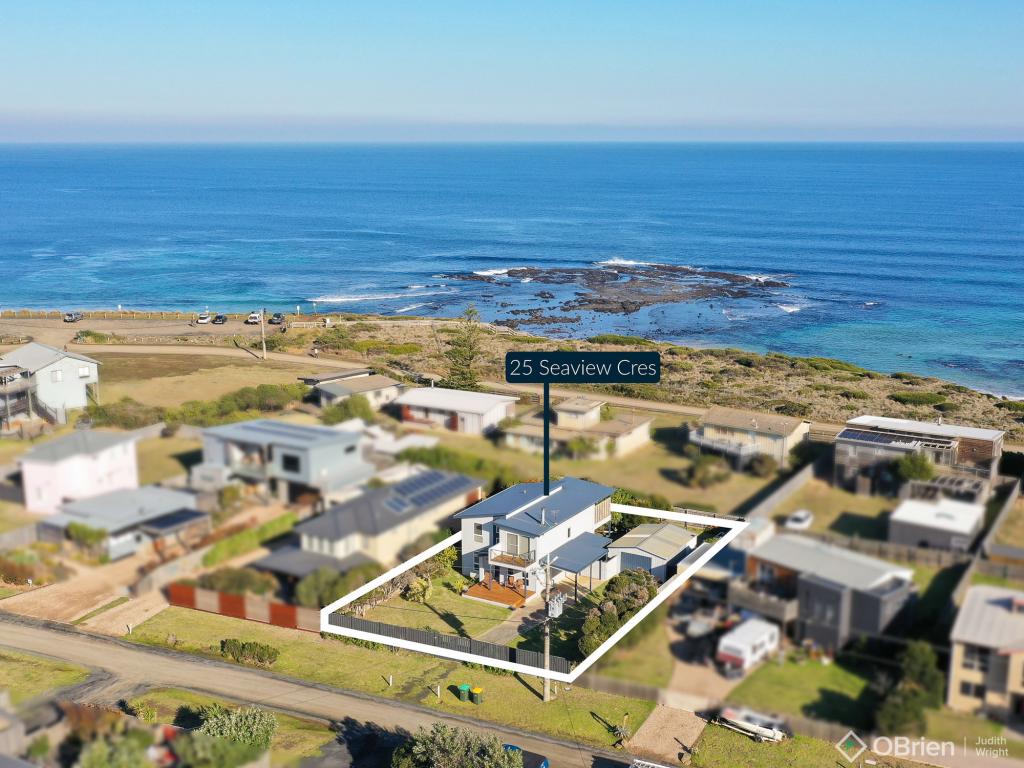 25 Seaview Cres, Surf Beach, VIC 3922