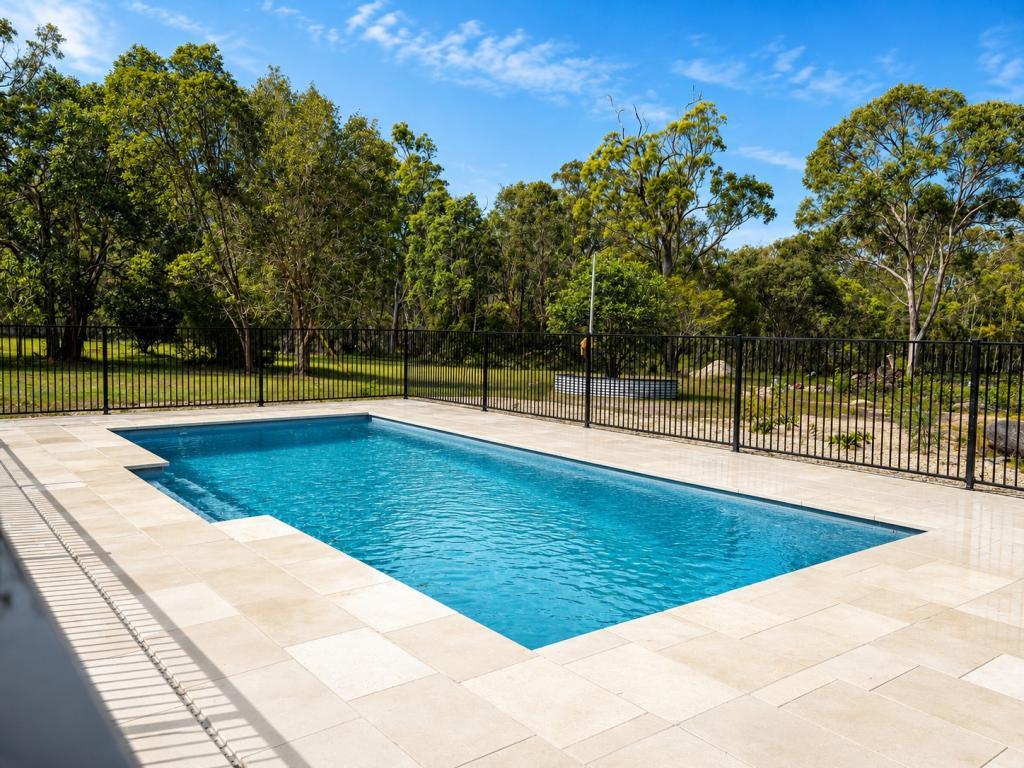 81 Moes Rd, Walligan, QLD 4655