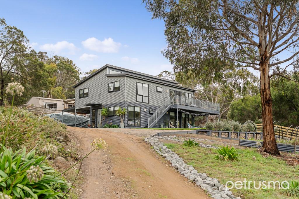 40 Clifton Beach Rd, Clifton Beach, TAS 7020