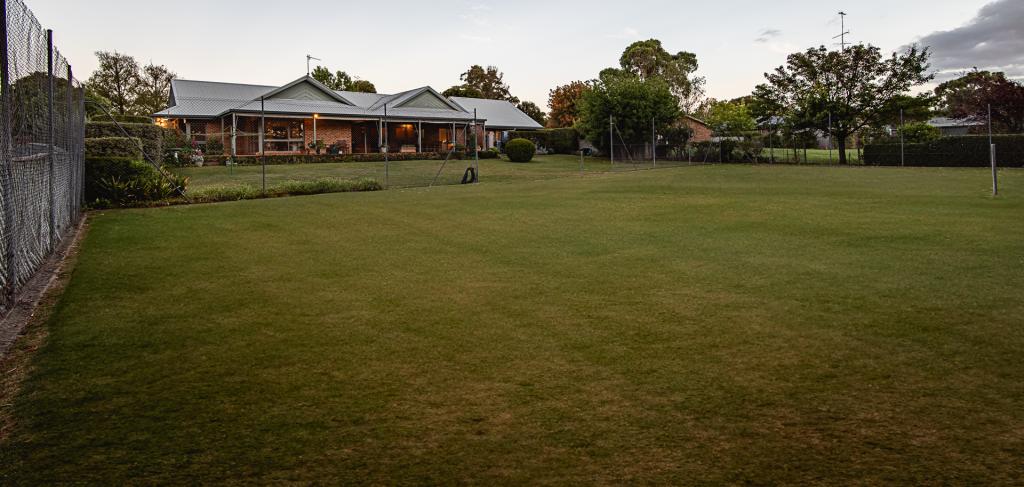 2 Dartmoor Cl, Naracoorte, SA 5271