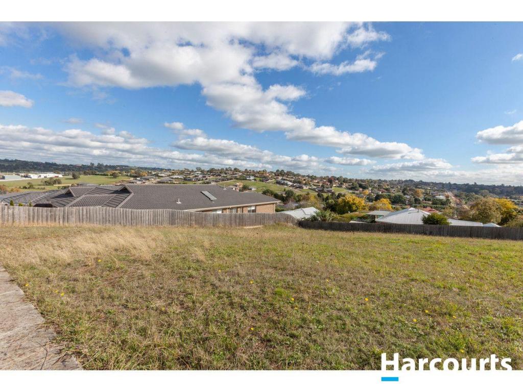 4 Bladen St, Warragul, VIC 3820