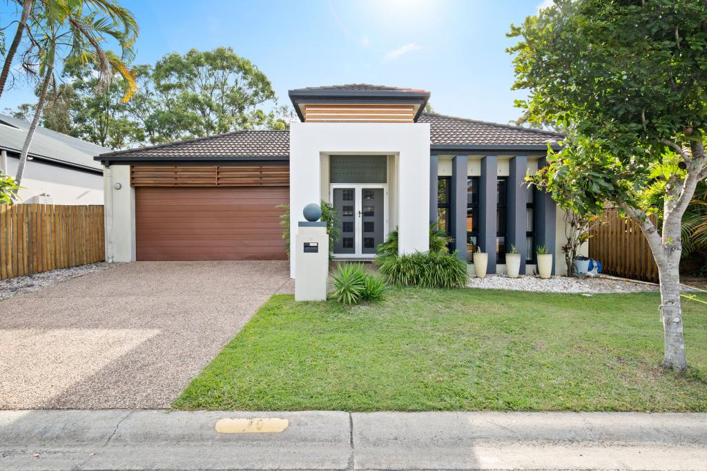 19 Imperia Cres, Varsity Lakes, QLD 4227